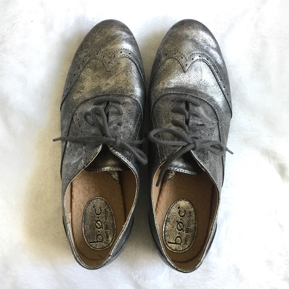 metallic lace up oxfords